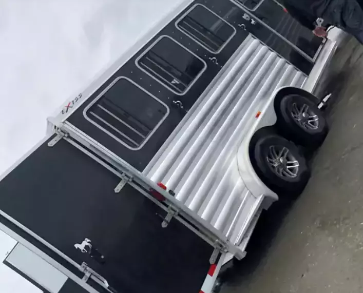 What You Need to Know Before Renting a Horse Trailer