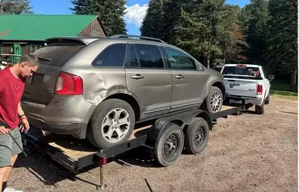 Are Car Trailers Better Than Tow Dollies for Hauling Vehicles?