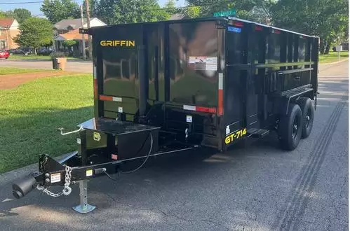 Why You Should Use a Dump Trailer Rental for Roofing Work