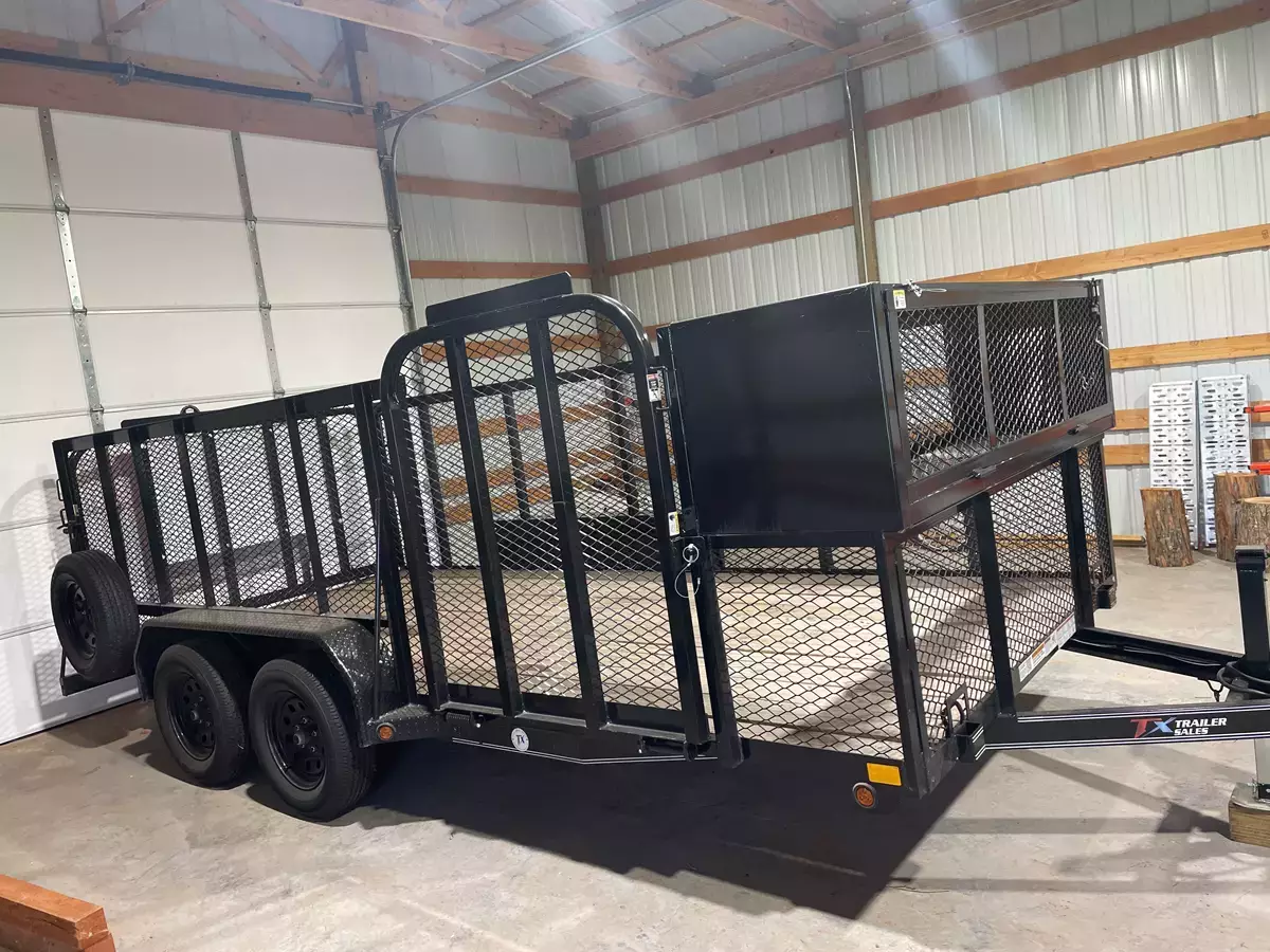 Choosing Spring or Torsion Axle For a Utility Trailer Rental