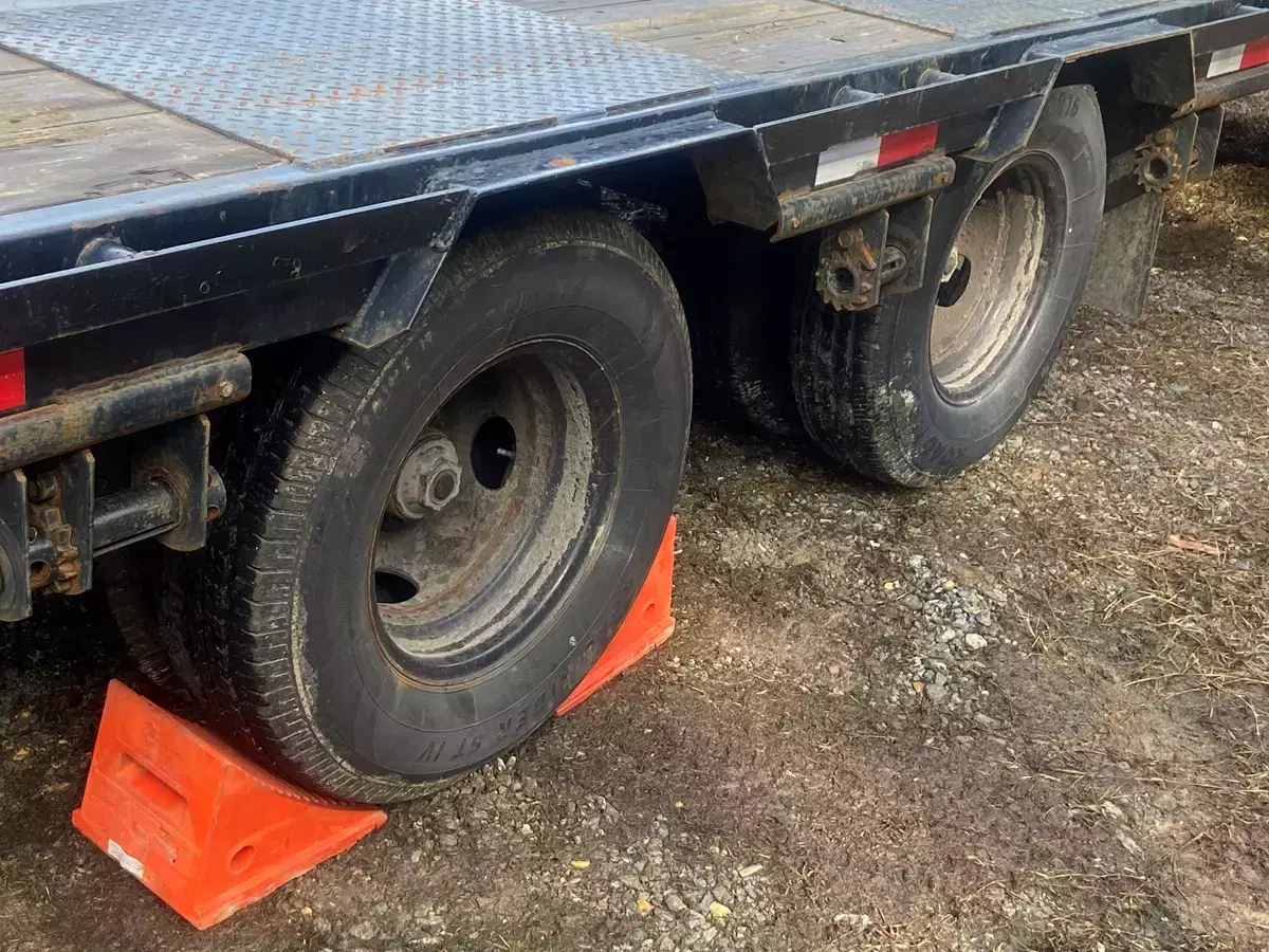 Using Winch Straps to Secure Your Load