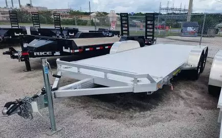 Top 10 Debunked Flatbed Trailer Rental Myths