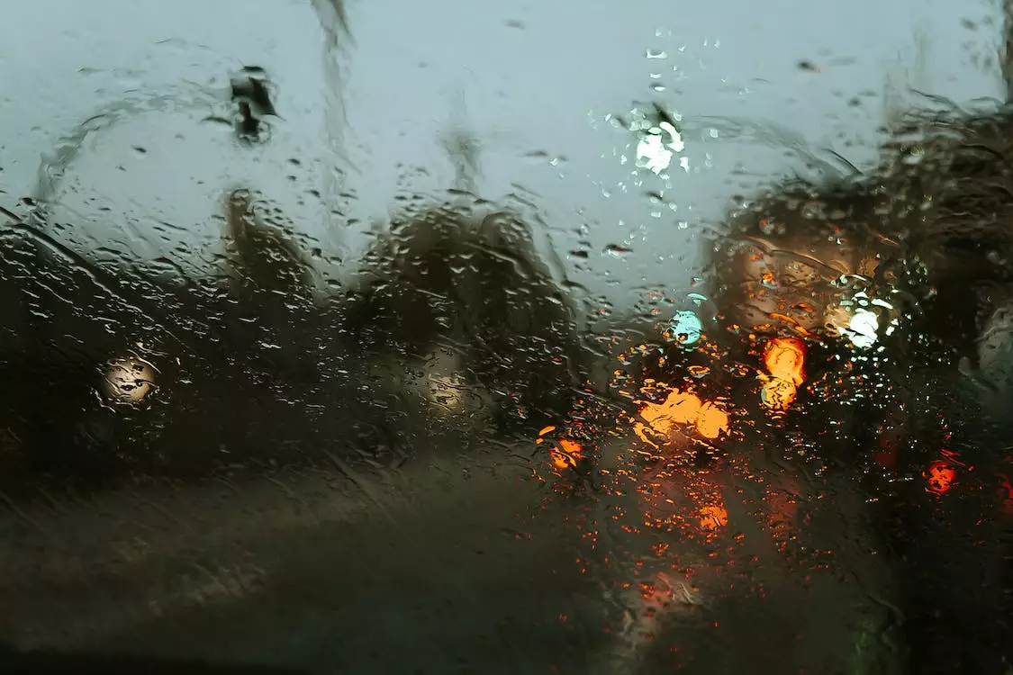 How to Safely Tow a Trailer in the Rain