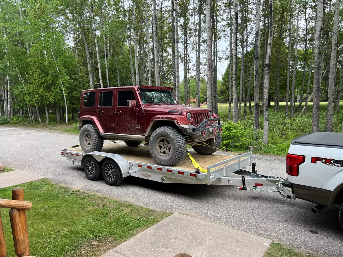18’ Flatbed Car Hauler