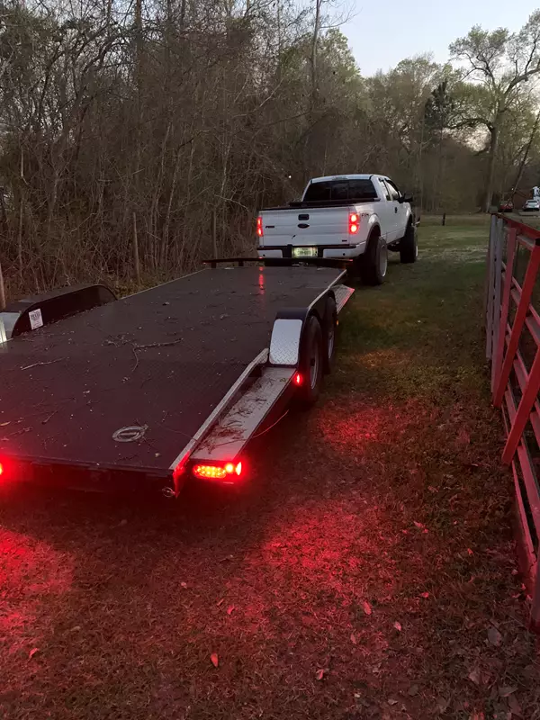 22ft Maxxed car hauler