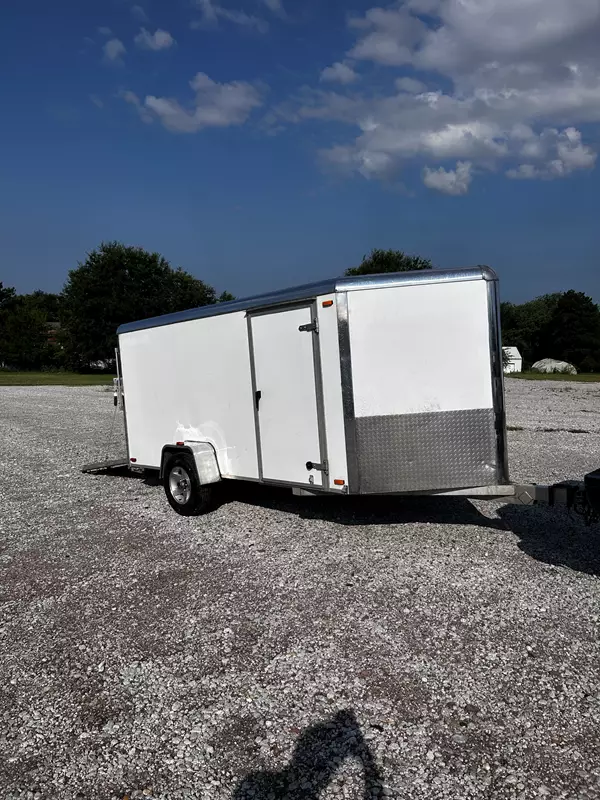 5' x 12' Enclosed Trailer