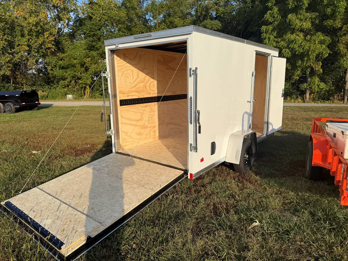 2026 Darkhorse 6x12x6’6” enclosed trailer