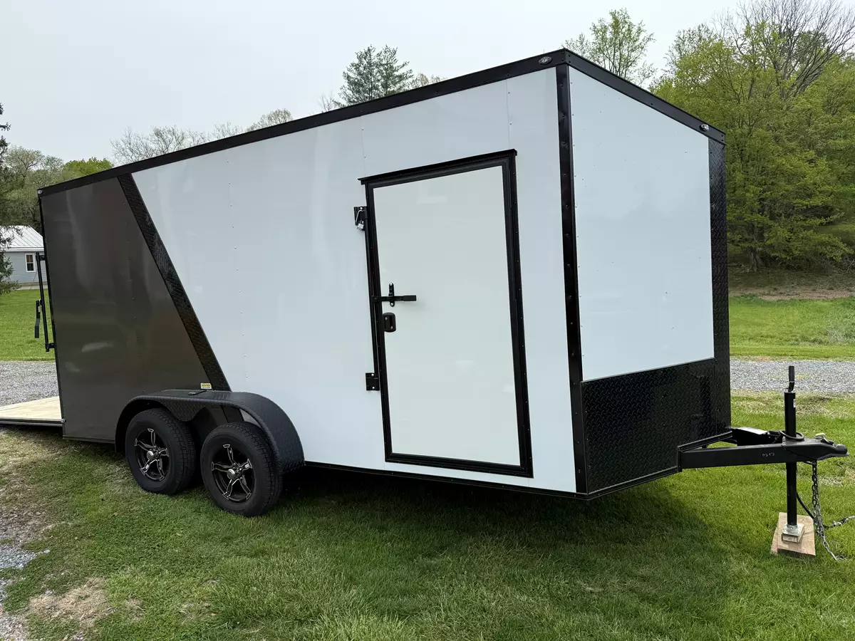 7' x 16' x 7' Enclosed Trailer