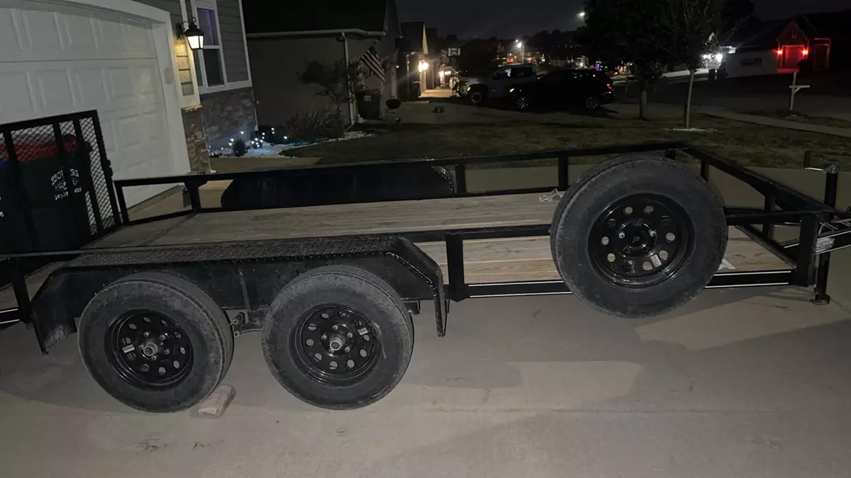 14x77”Dove Tail Utility Trailer 