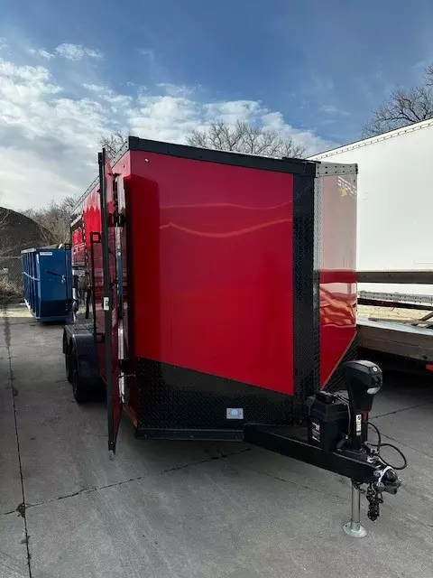 2023 Enclosed Stealth 7'x14'
