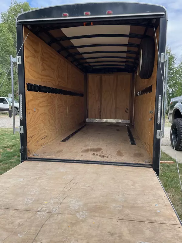7'X16' Enclosed Cargo Trailer