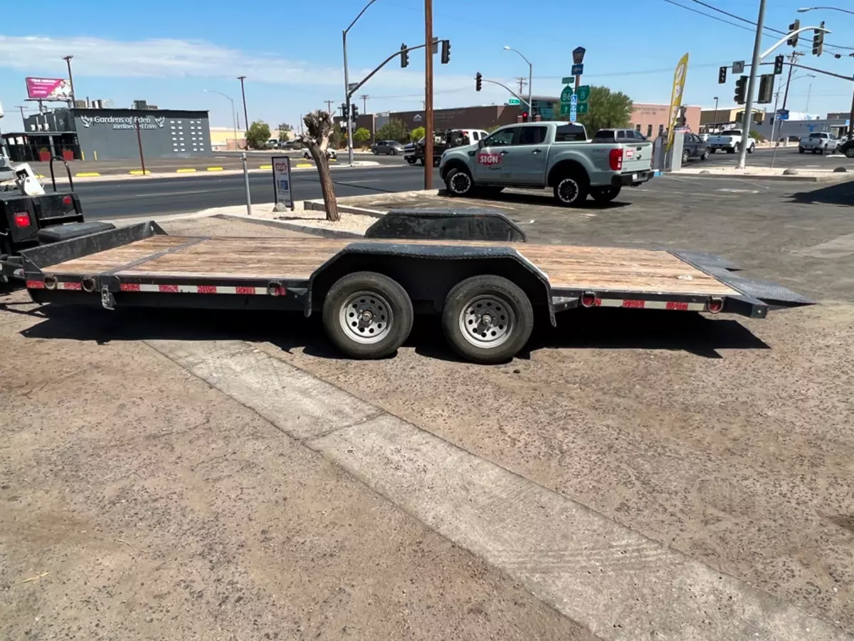 7x18  3500 lbs payload Tilt-bed trailer