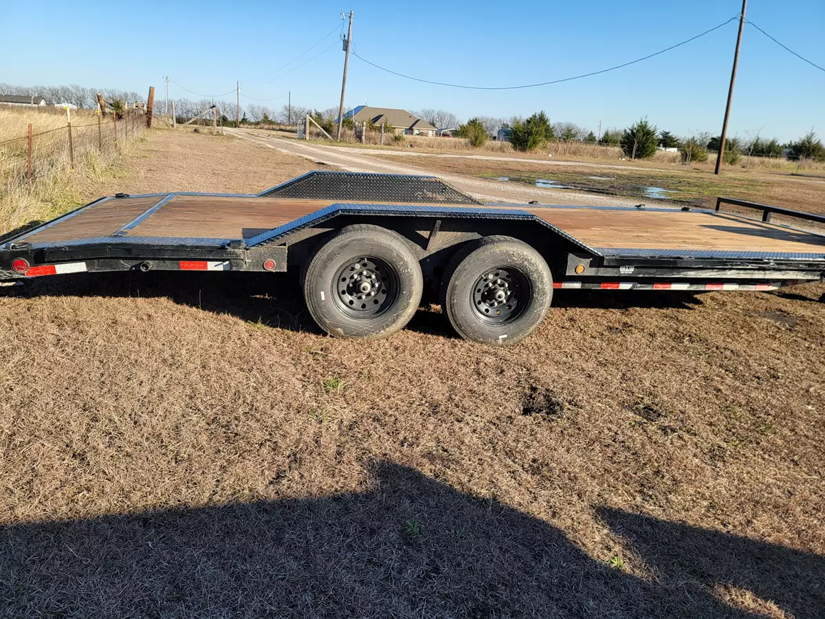 22' Load Trail Car Hauler