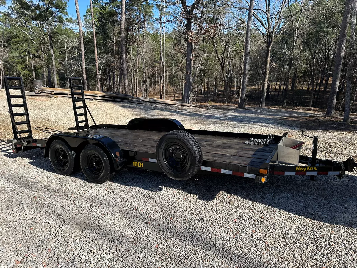 7' x 18' Car Hauler