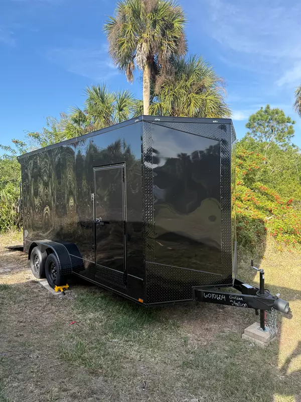 7' x 16' x 7' 6" Enclosed Trailer