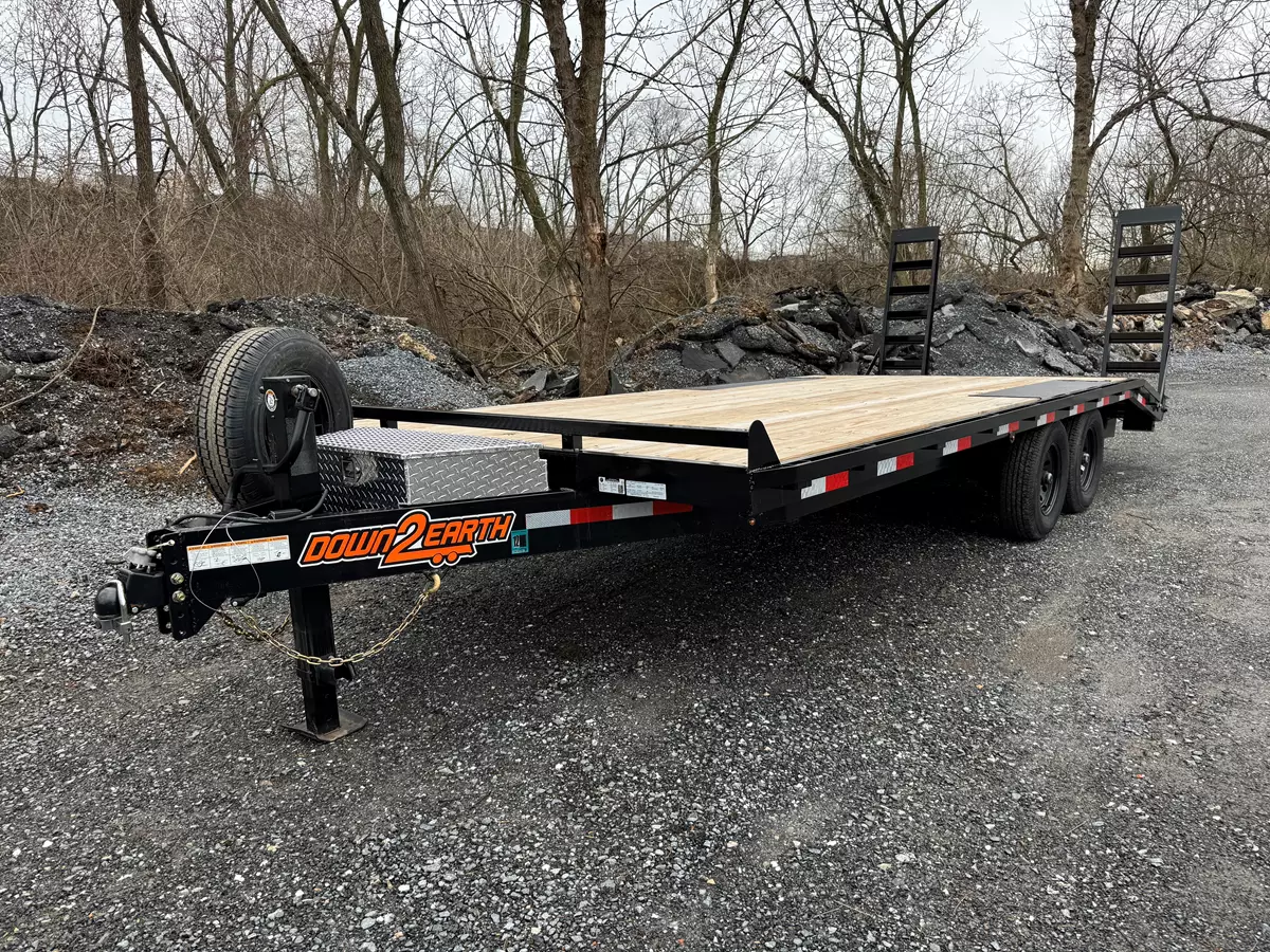 20’ Deckover Trailer