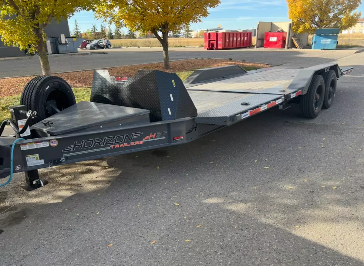 2024 Horizon 22’ Split Deck Tilt Trailer