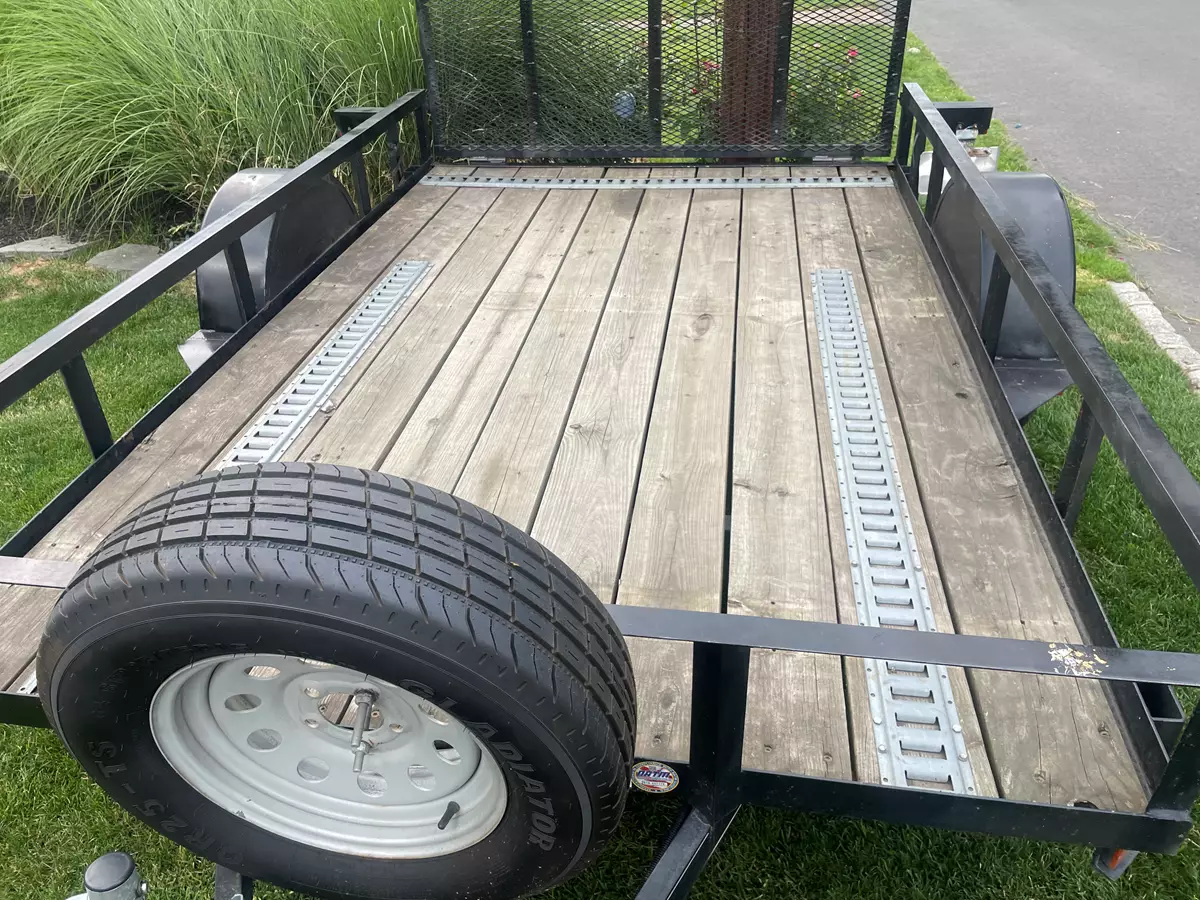 6.5x10 utility