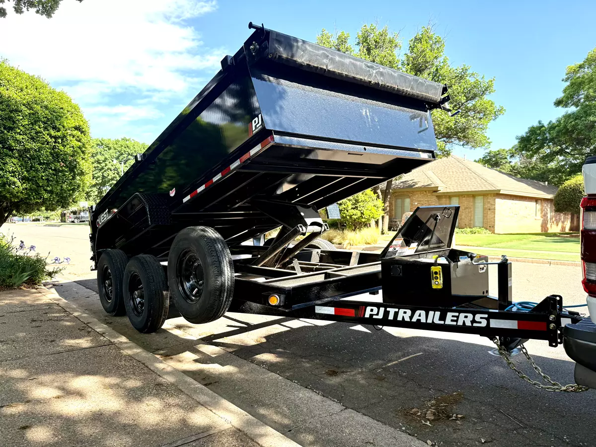 14ft x 7ft x 2ft PJ D7 $125/day