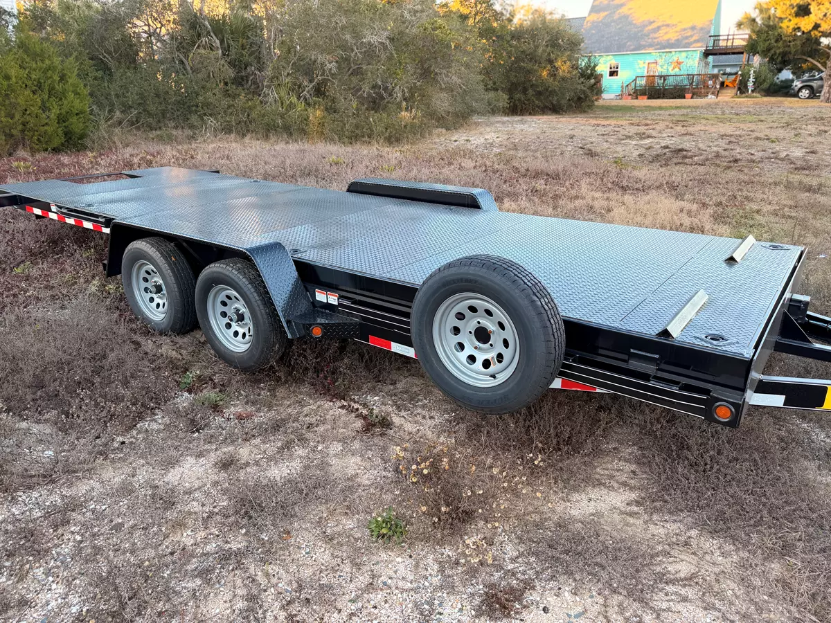 20' x 7' Tilt Trailer - Great for low vehicles