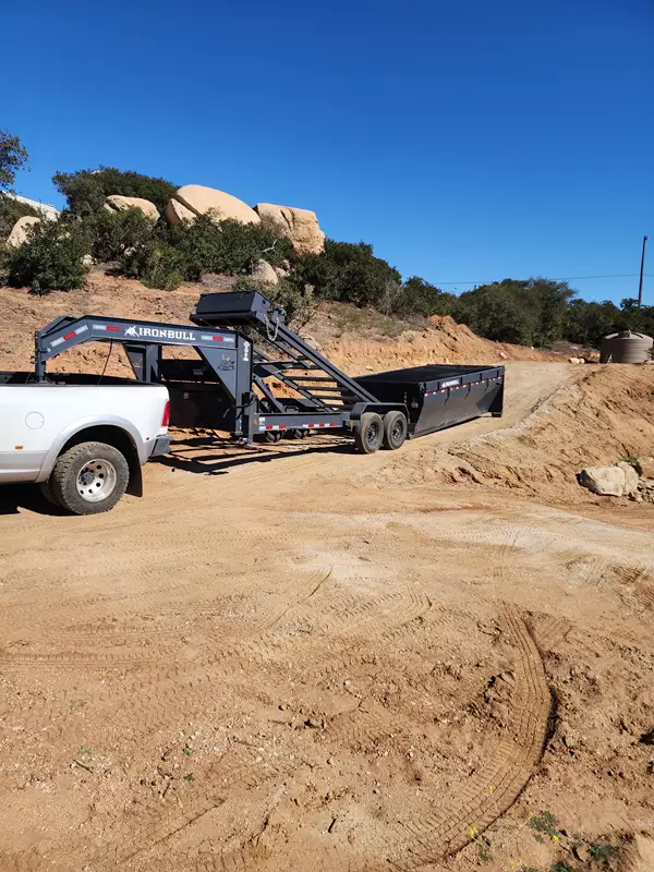 2023 Iron Bull 16' roll off dump trailer