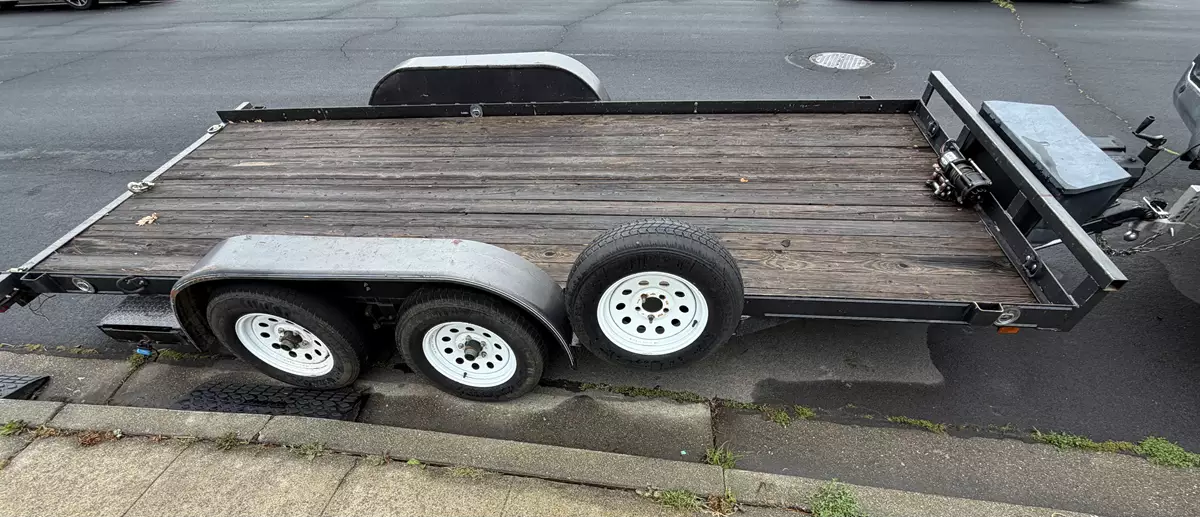 16' x 6.5' Flatbed Trailer