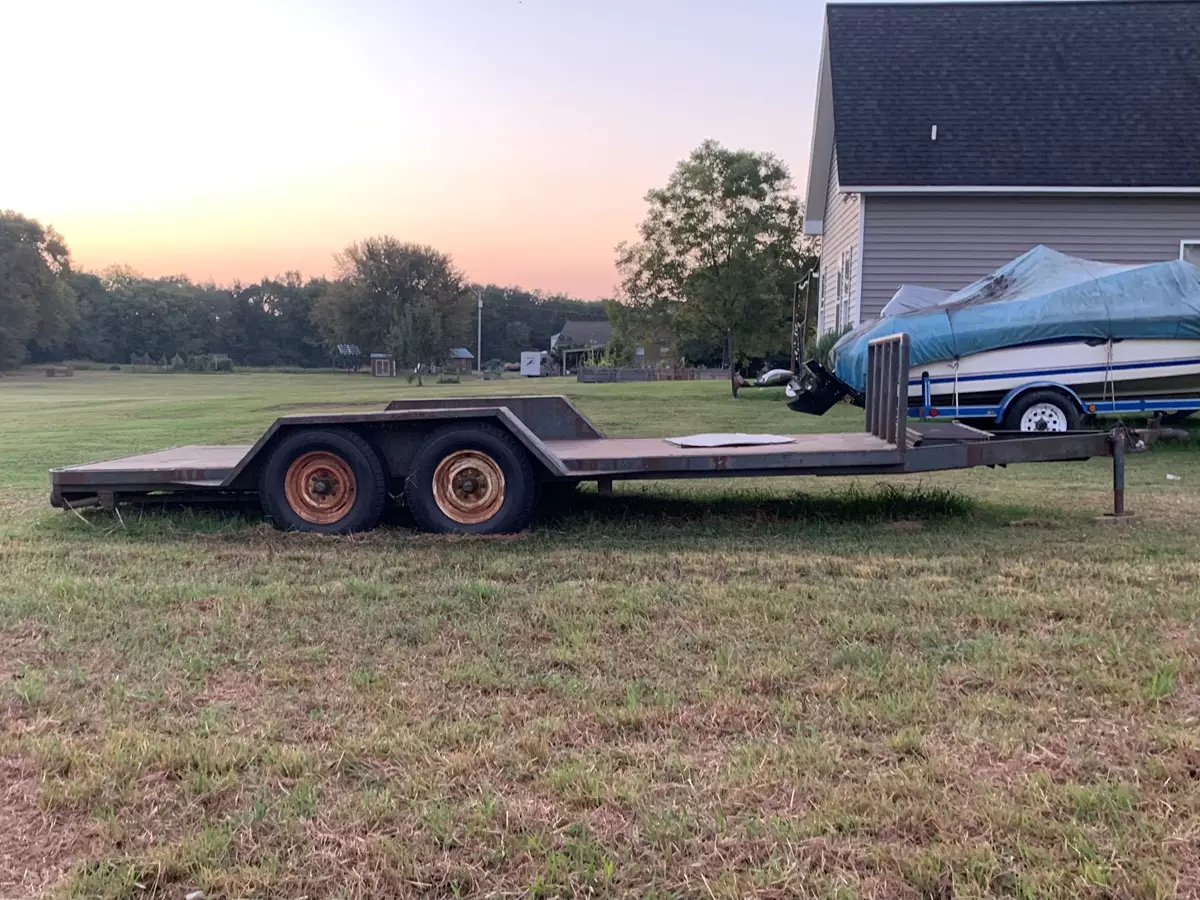 16' Flatbed Car Hauler