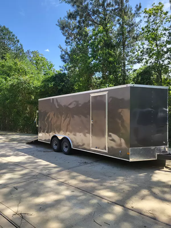 20' Enclosed Trailer | CDA Trailer Rental