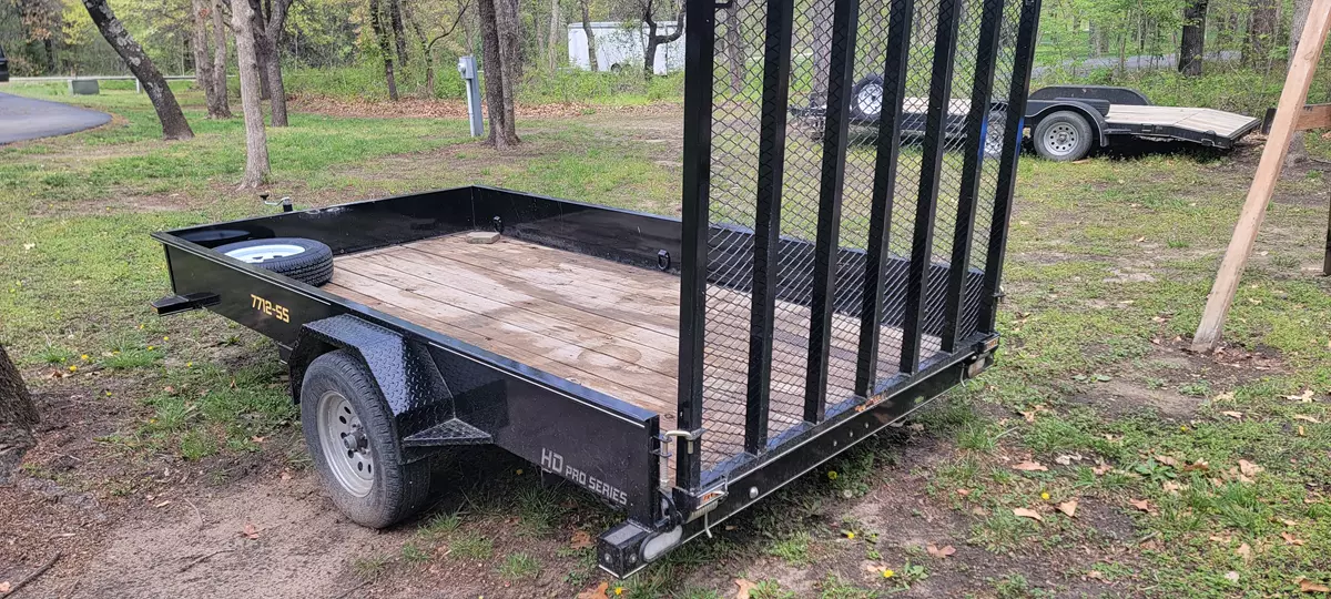 12' Utility Trailer with Ramp
