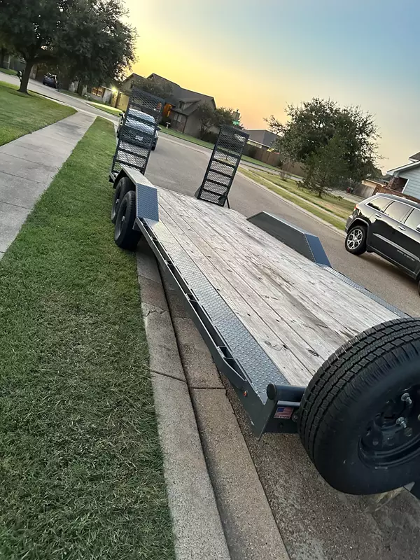 22' Car hauler