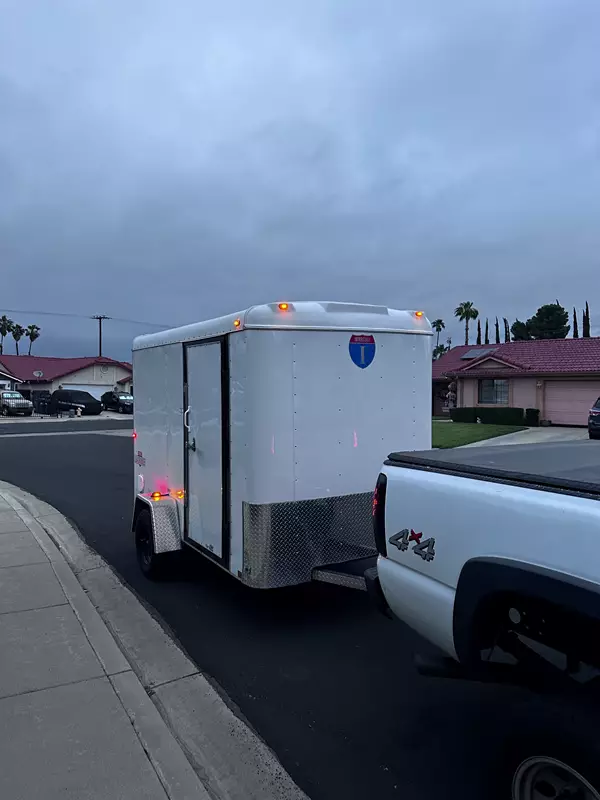 Enclosed Cargo Trailer 10x6x7