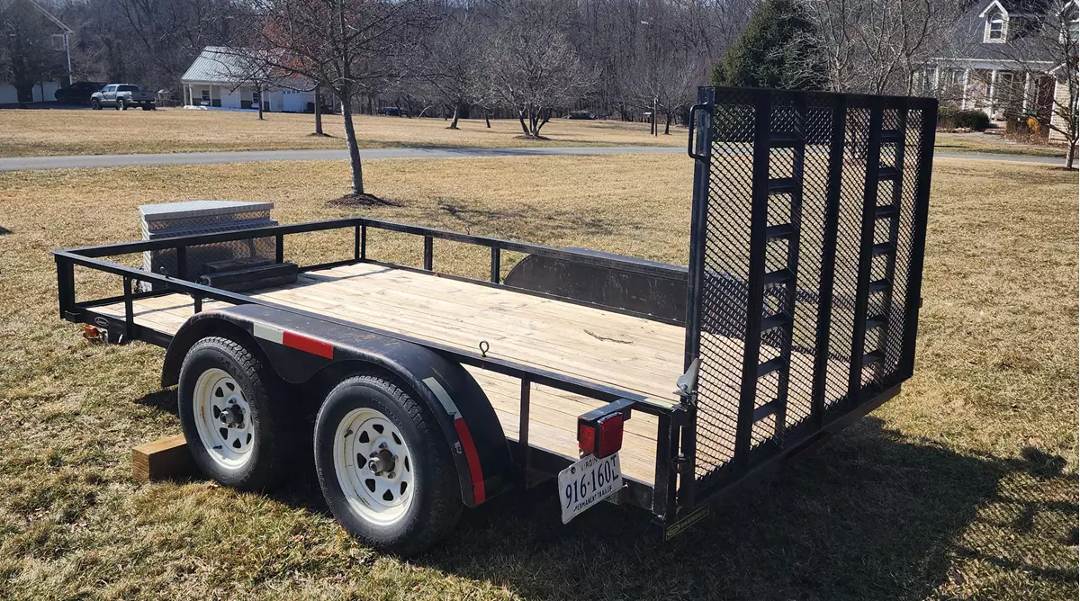 6'.4 x 12' Straight Deck Utility Trailer (2) 3,500lb Axles with Brakes
