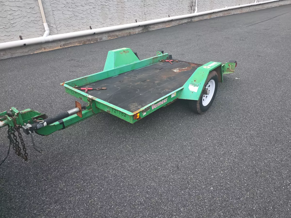 6' x 4' Flatbed Trailer