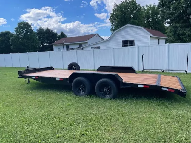 20’ Flatbed Car hauler With Wintch 