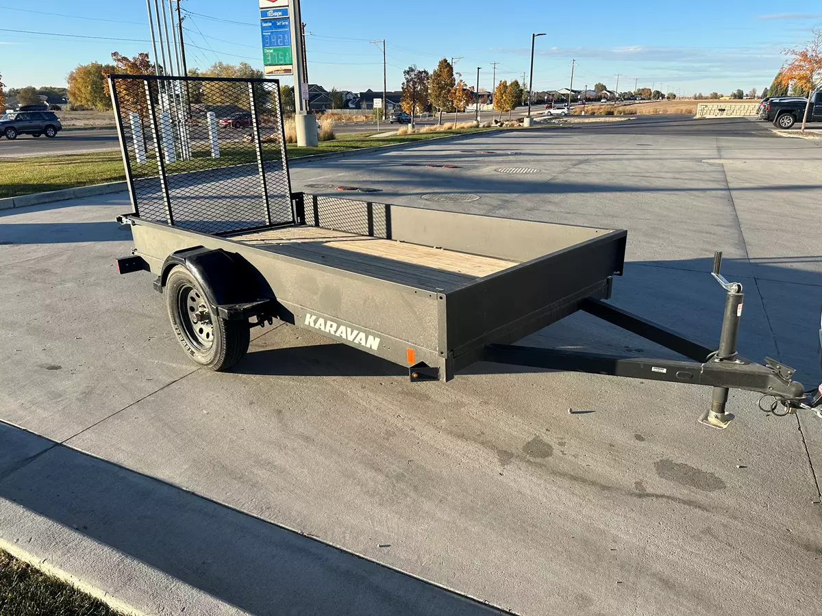 5' x 10' Utility Trailer with Ramp