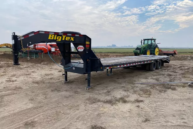 Big Tex 22GN 28+5 Gooseneck Flatbed