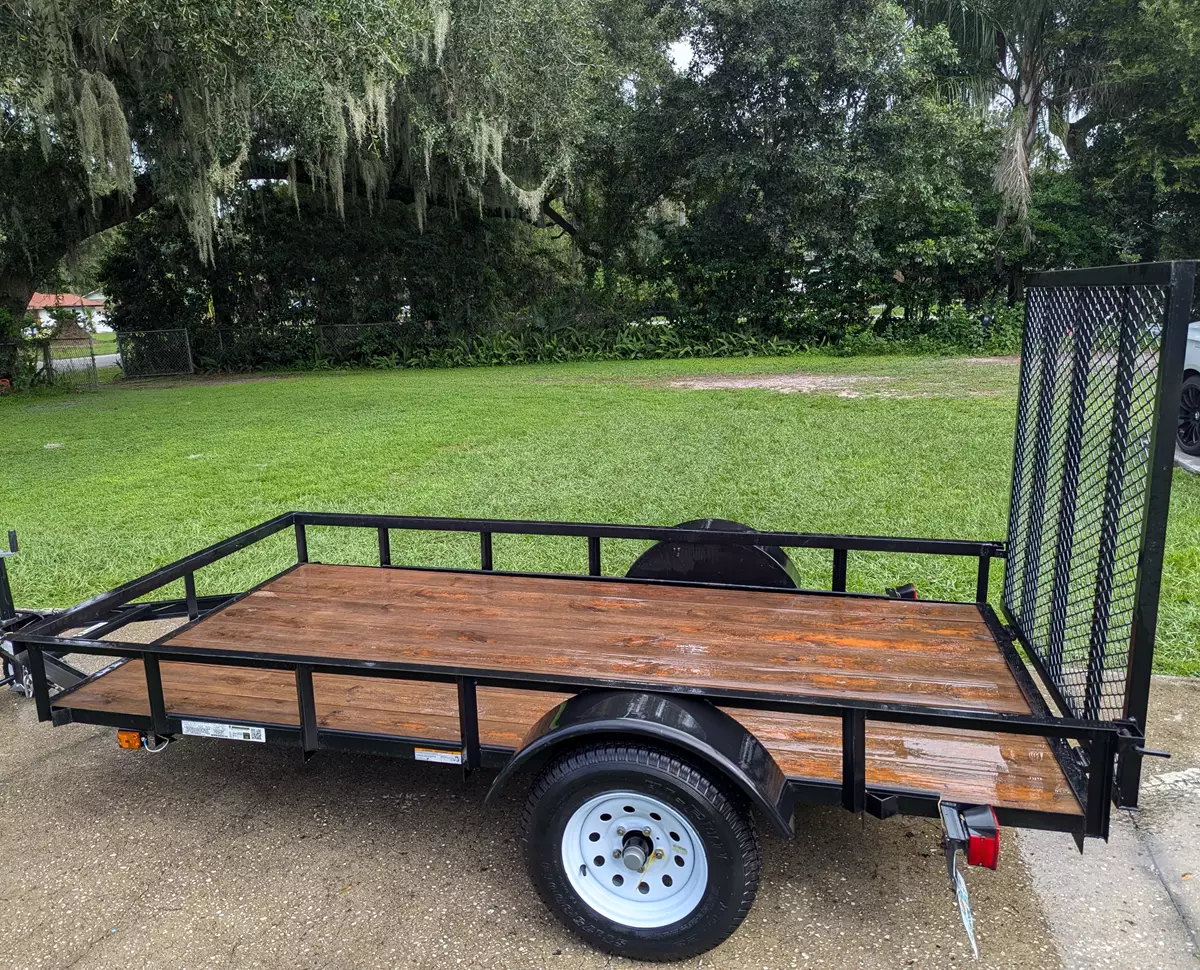 UTILITY TRAILER 10X5