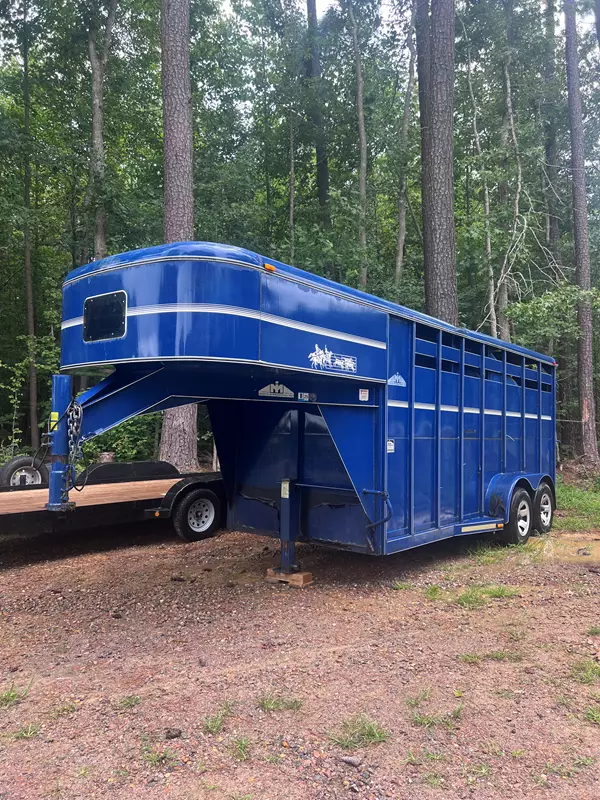 3 Slant Livestock Trailer