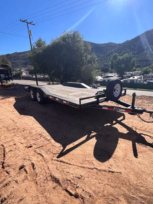 18' x 8.5' Car Hauler Trailer