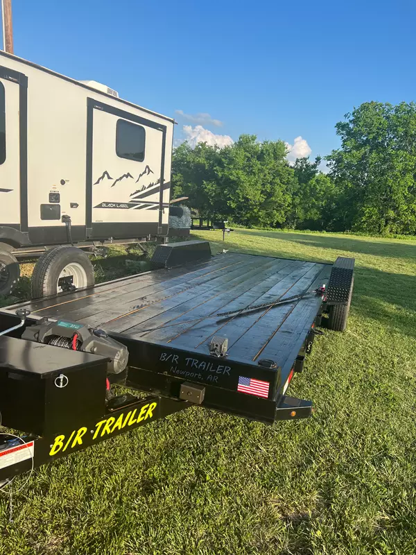 22 ft Dovetail Car Hauler