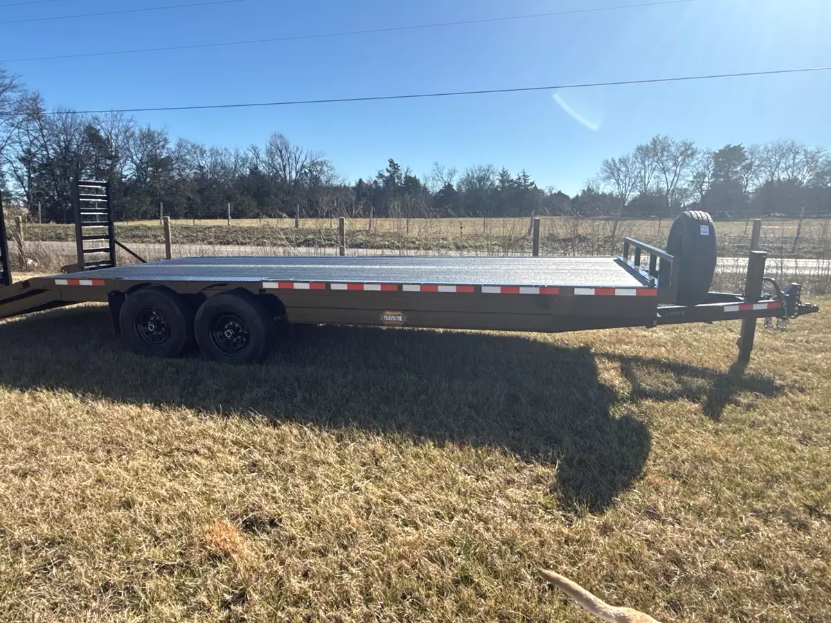 8'.5 x 24' Flatbed Trailer