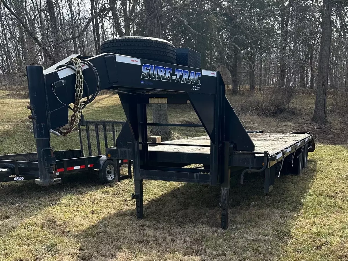 8.5' x 20+5' Deck Over Dual Tandem Gooseneck