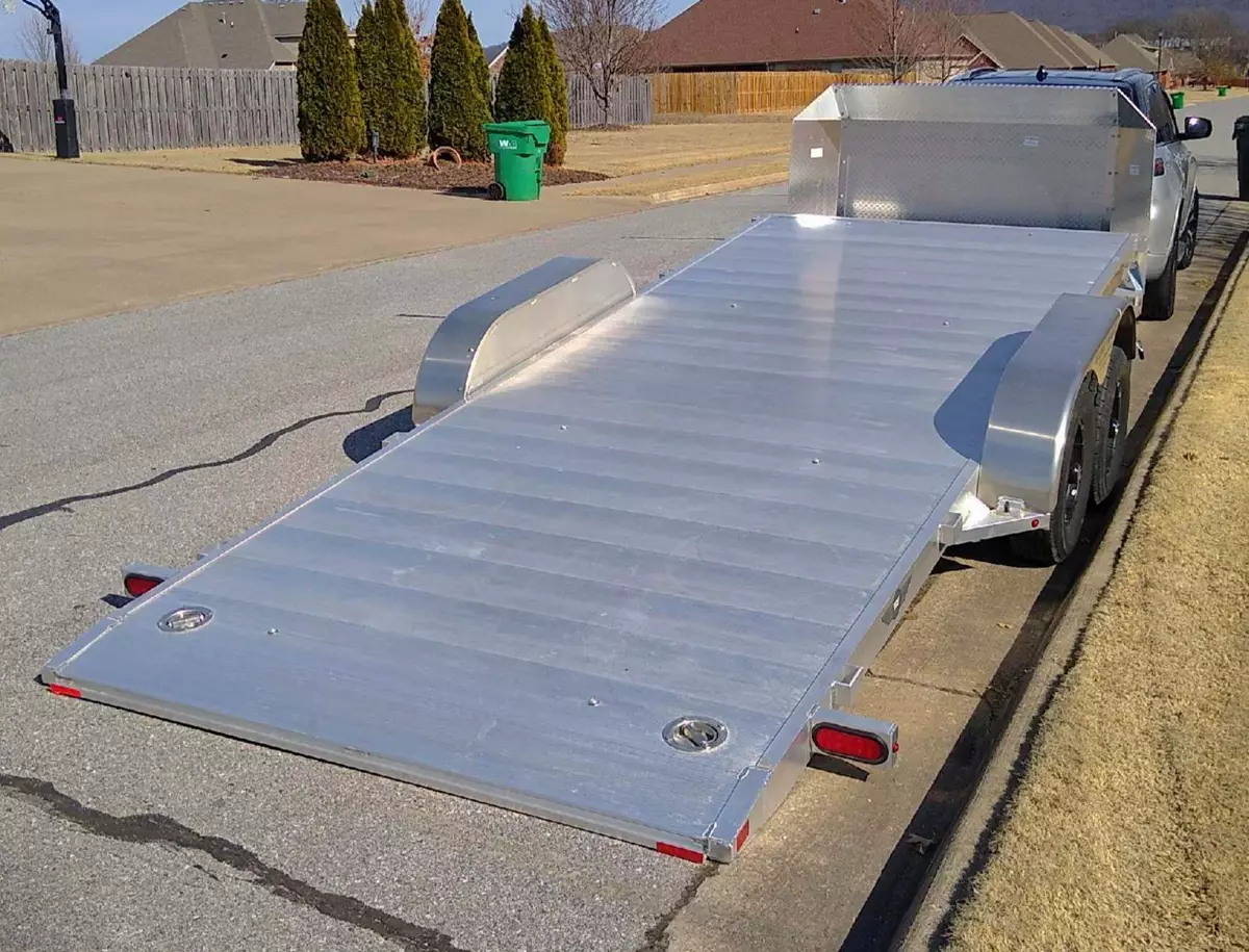 18' Car Hauler Trailer with Tilt Flatbed
