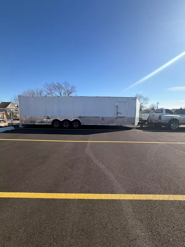36' Enclosed Trailer