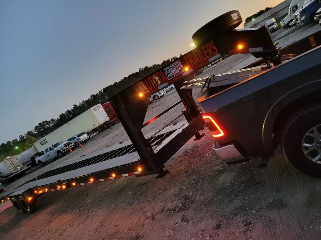 36 ft. 2022 gooseneck Buatista 2 car hauler 
