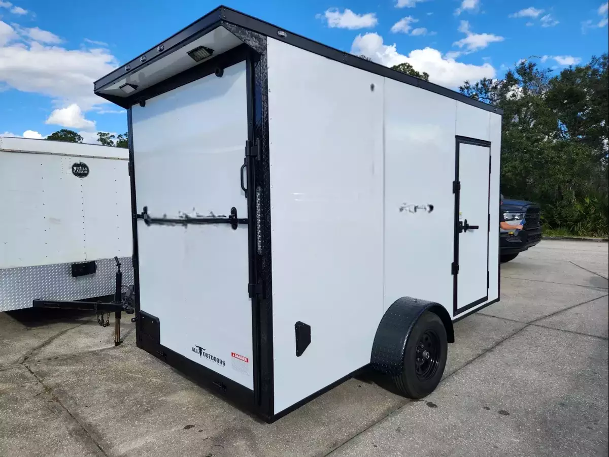 6' x 12' Enclosed Trailer