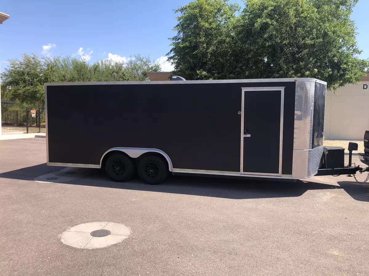 Aris 24' Enclosed Trailer/Car Hauler