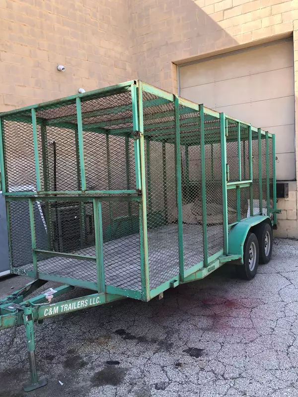 17' Enclosed Trash Trailer