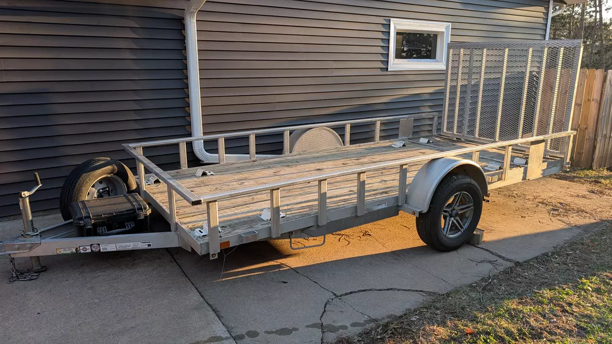 14' x 6' Flatbed Trailer