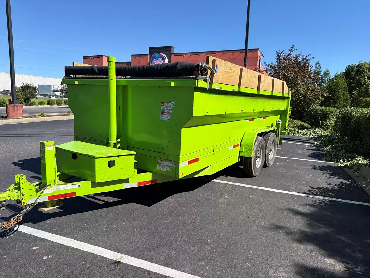 7.5' x 16' x 4' Dump Trailer